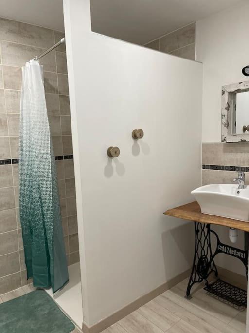 Apartament Le Moulin De Gueuzon Rochefort-en-Terre Zewnętrze zdjęcie